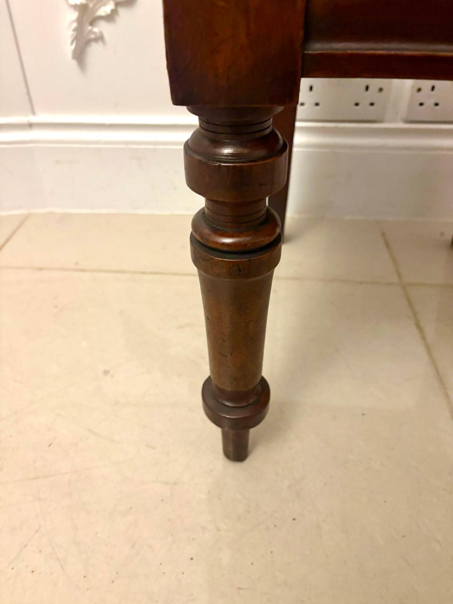 Antique Victorian Set of Four Quality Mahogany Balloon-Back Dining Chairs For Sale 4