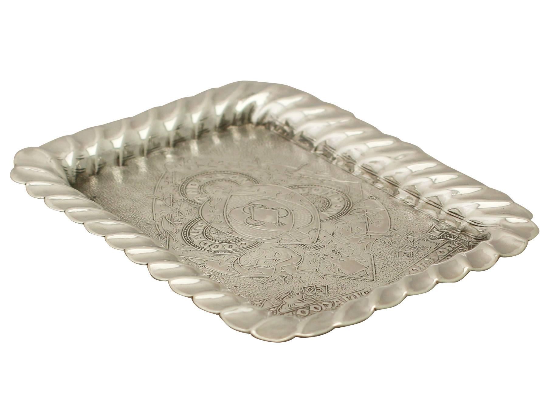 Antique Victorian Set of Four Sterling Silver Playing Card Trays In Excellent Condition In Jesmond, Newcastle Upon Tyne