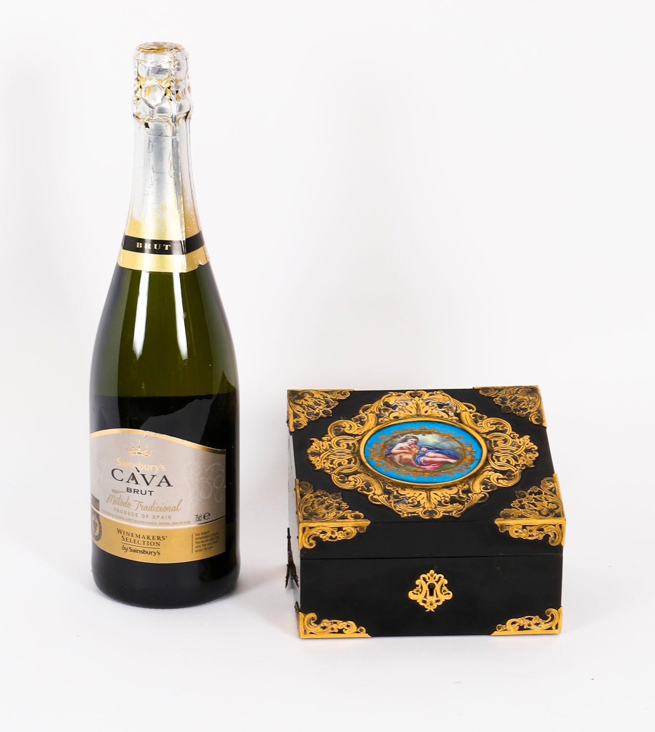 Coffret à bijoux victorien ancien à monture de Sèvres et d'orfèvrerie 19ème siècle en vente 4