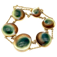 Antique Victorian Shell 15 Karat Gold Bracelet