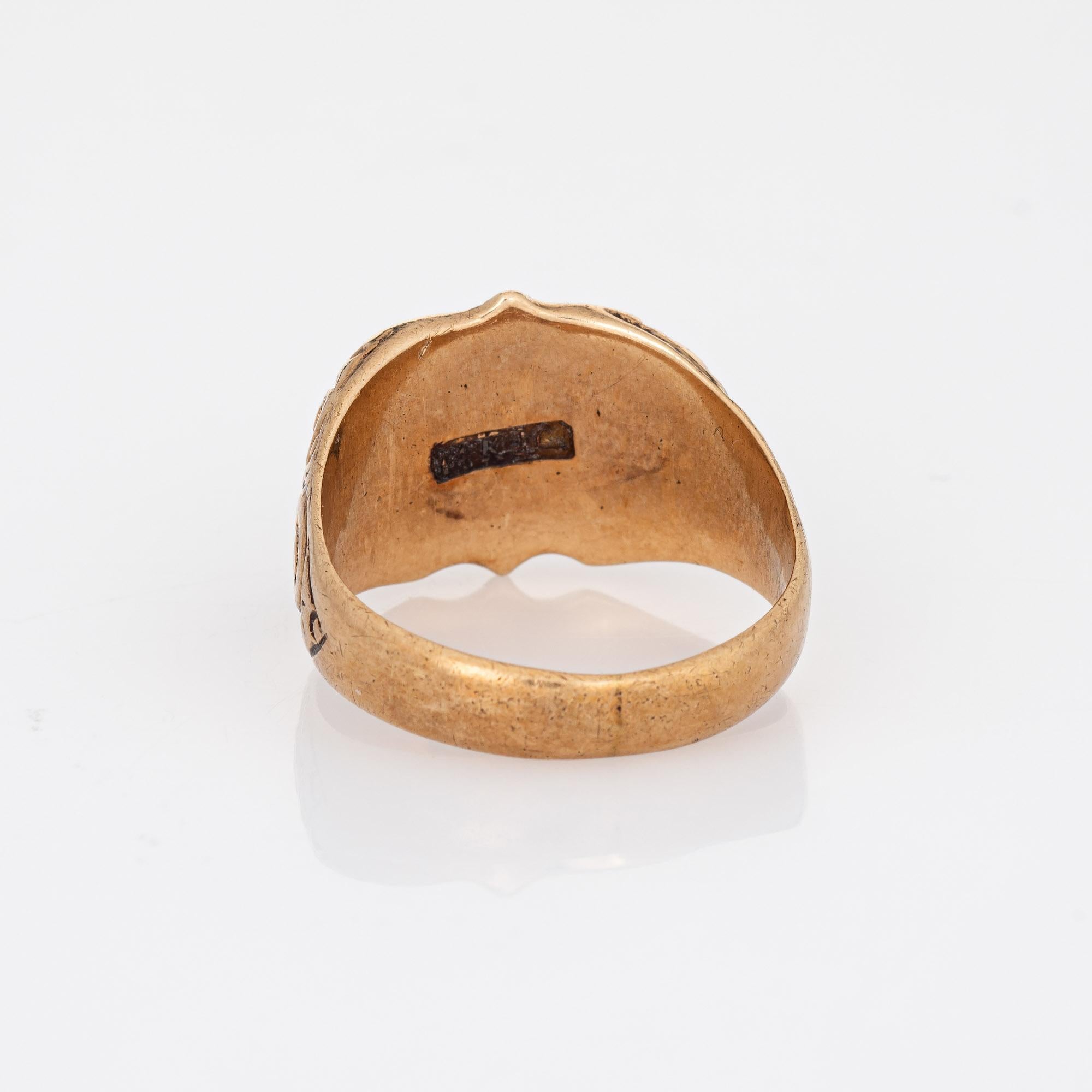 Women's or Men's Antique Victorian Shield Signet Ring 14k Rose Gold Vintage Fine Jewelry For Sale