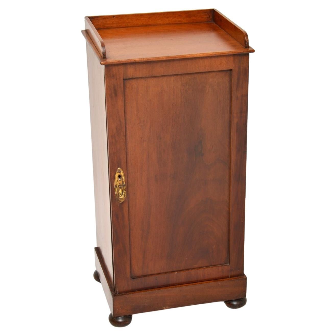 ebonized victorian For Sale at 1stDibs