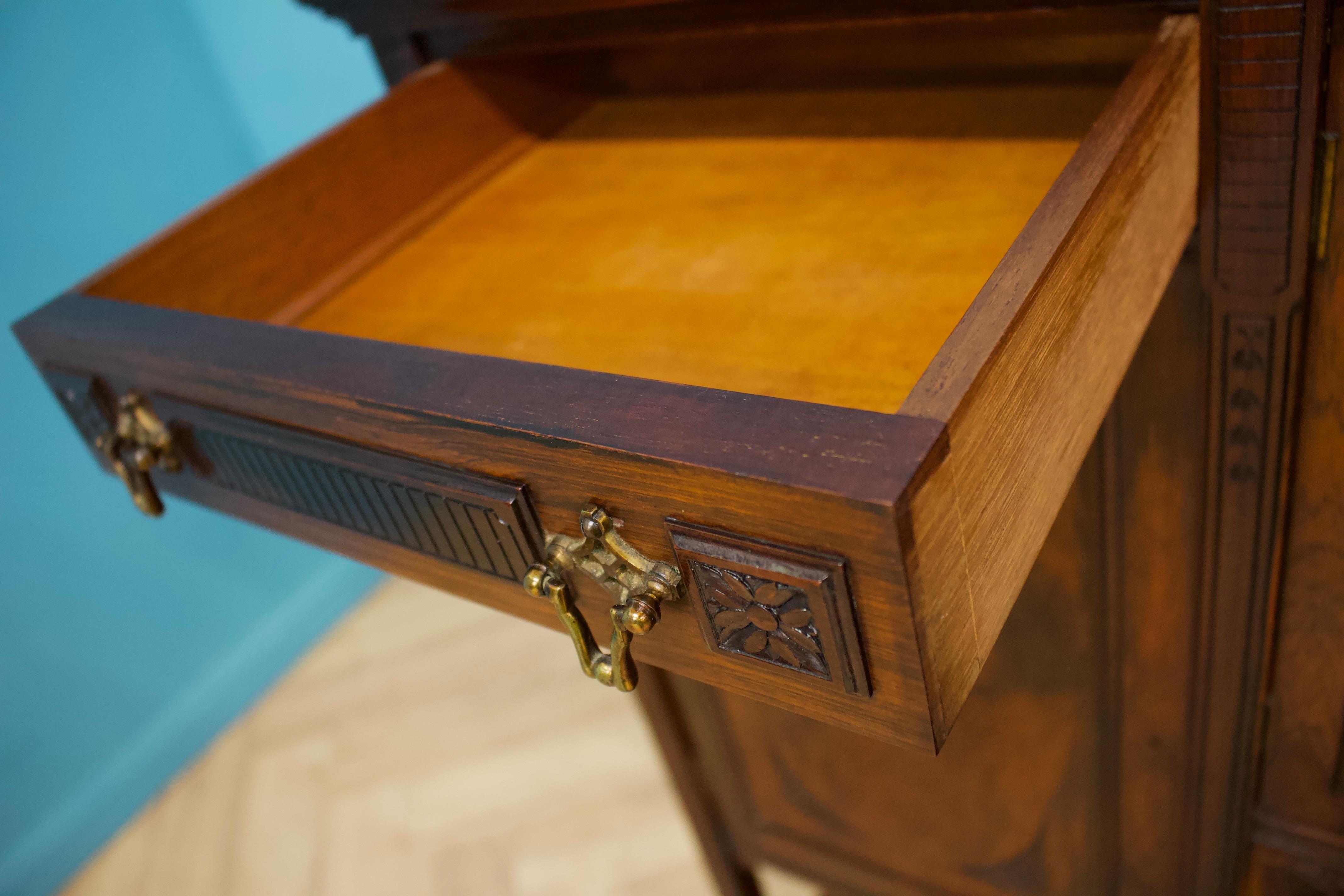 Antique Victorian Sideboard, 1880s For Sale 1