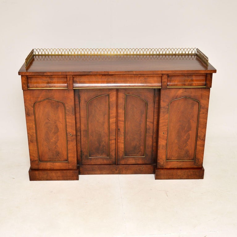 Antique Victorian Sideboard For Sale at 1stDibs