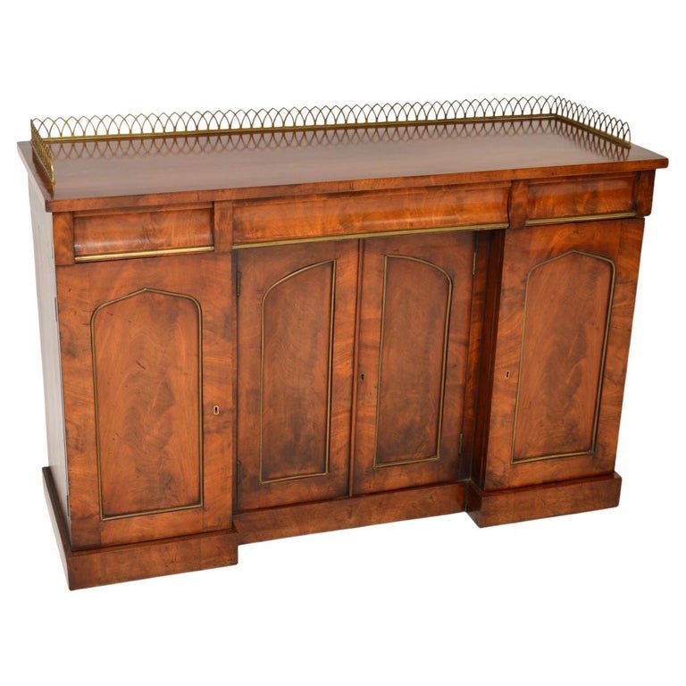 Antique Victorian Sideboard For Sale at 1stDibs