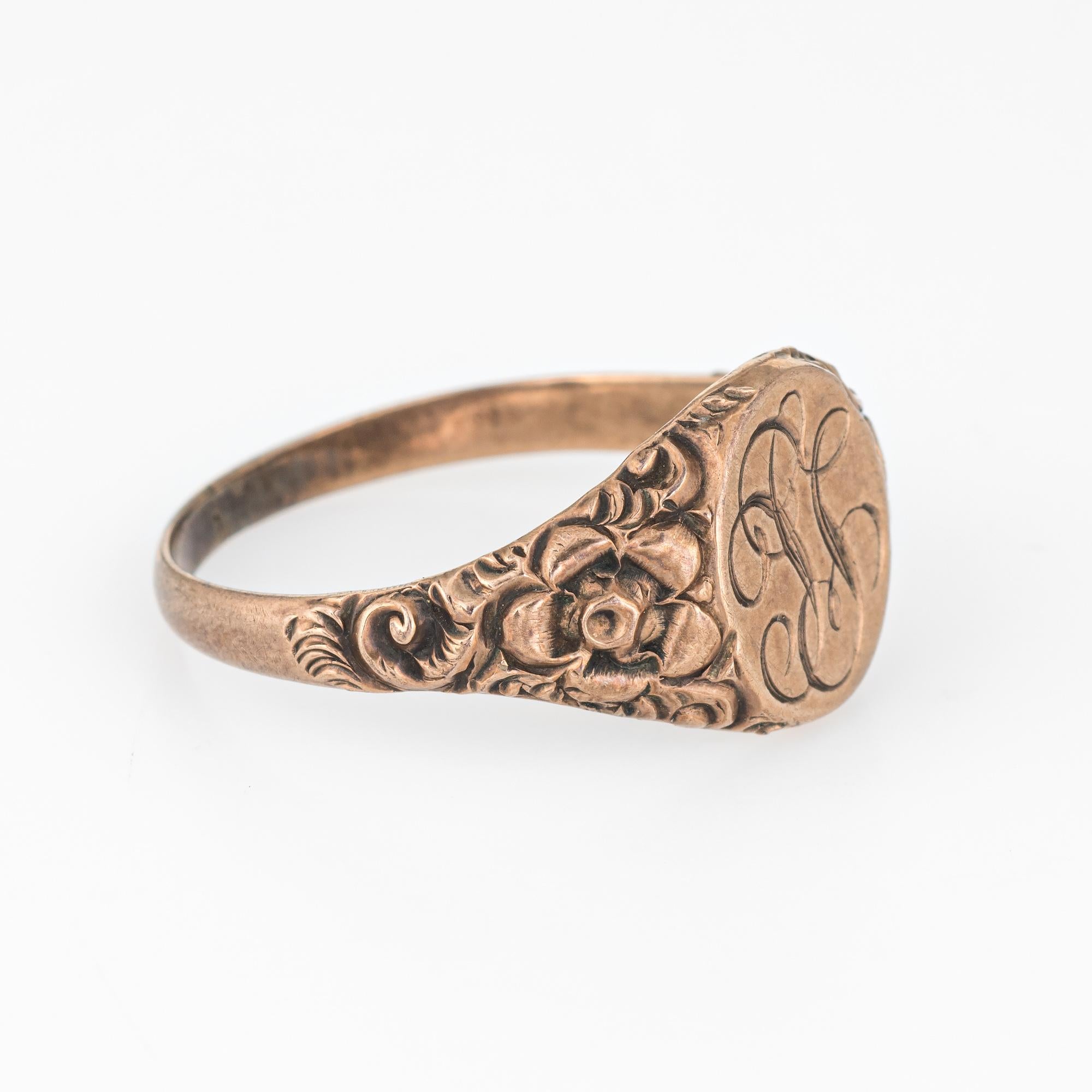Women's or Men's Antique Victorian Signet Ring 10 Karat Rose Gold Vintage Fine Jewelry Chased