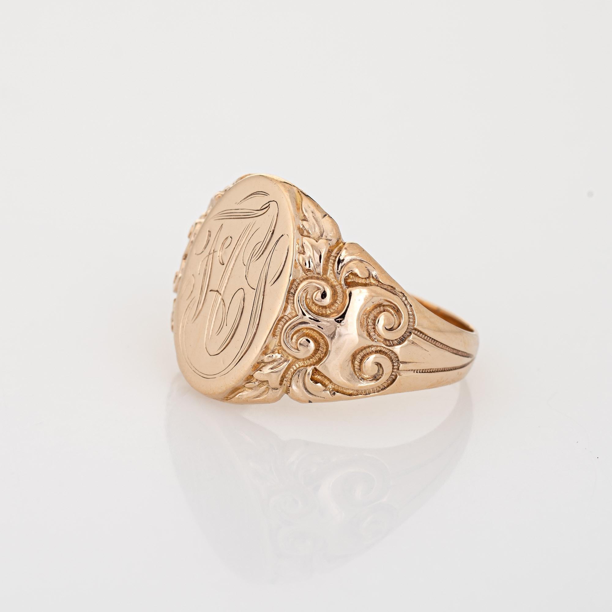 Women's Antique Victorian Signet Ring 10k Yellow Gold Oval Monogram Scrolled For Sale