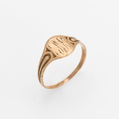 Antique Victorian Signet Ring Child Midi 10 Karat Rose Gold Band Vintage