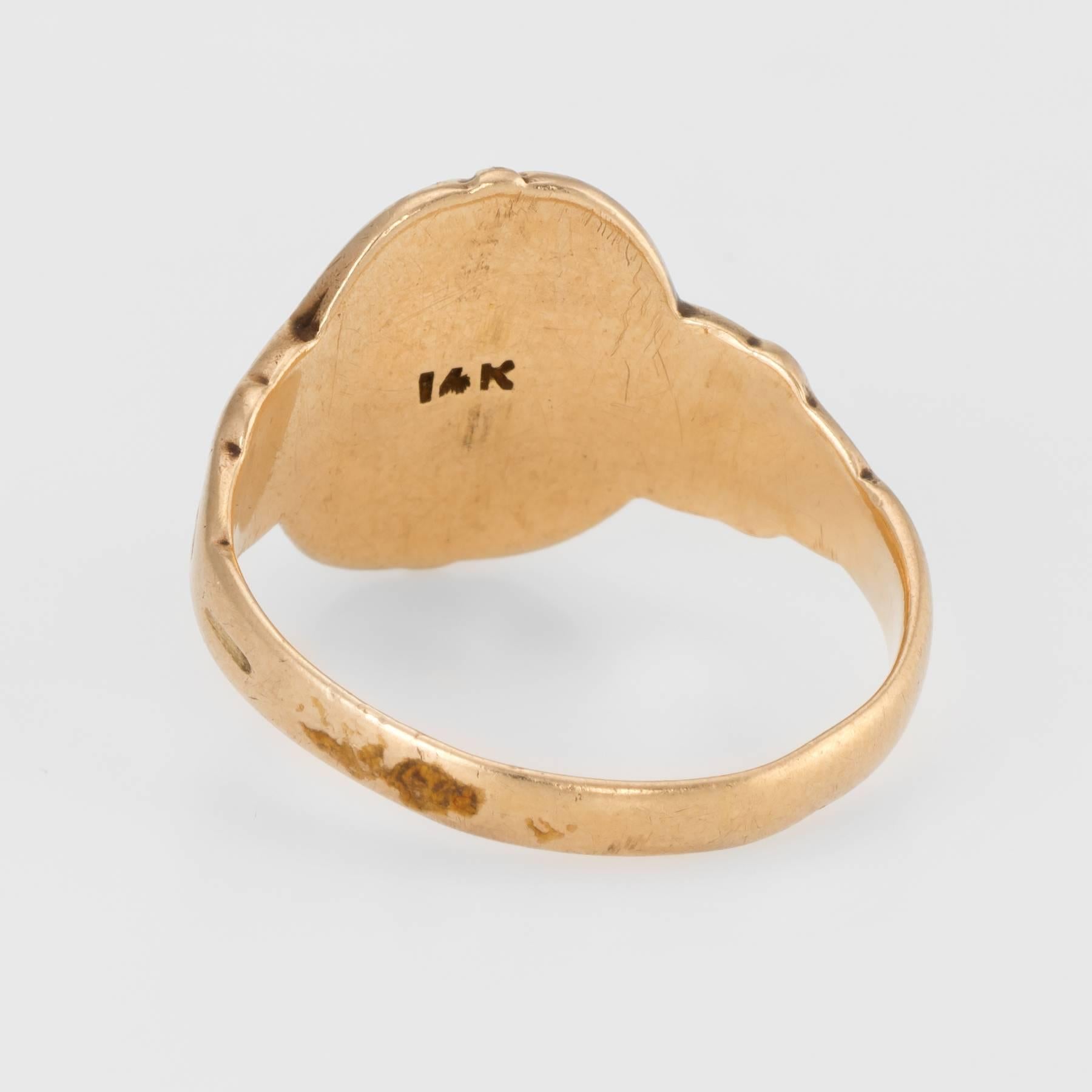 Women's Antique Victorian Signet Ring Vintage 14 Karat Yellow Gold