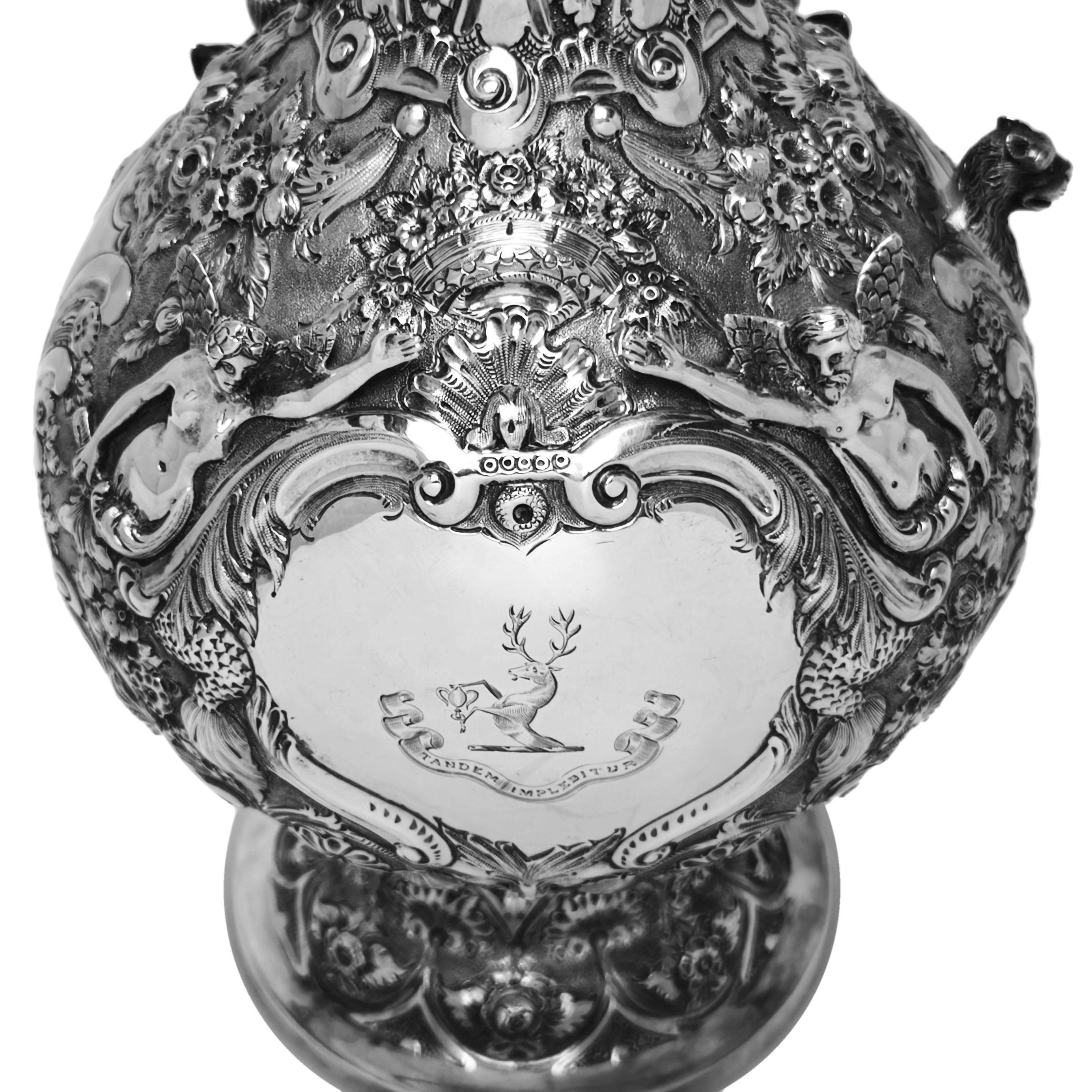 Anglais Antique pichet / pichet à vin / aiguière à vin Armada victorien Londres 1875 en vente