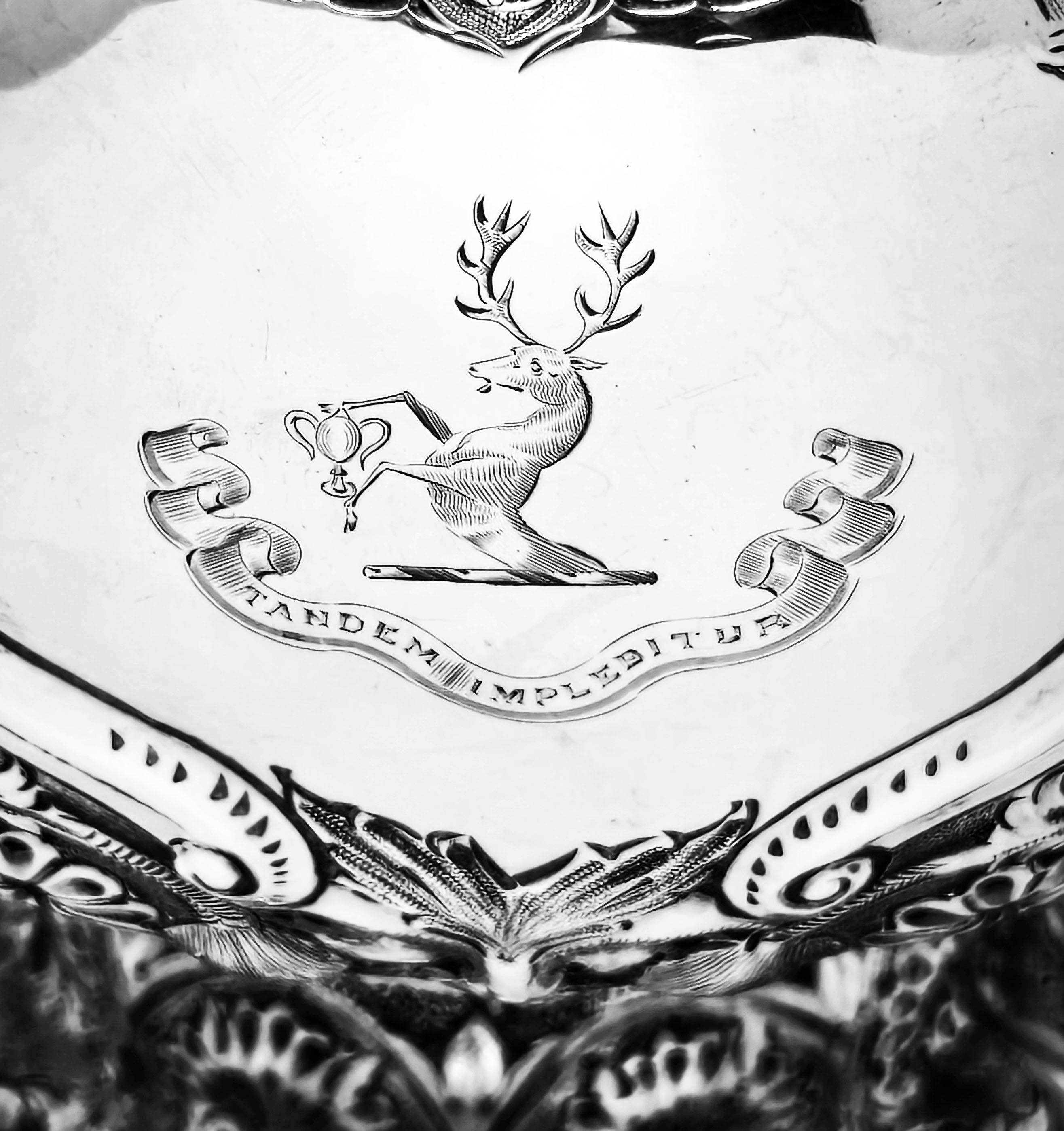 Argent sterling Antique pichet / pichet à vin / aiguière à vin Armada victorien Londres 1875 en vente