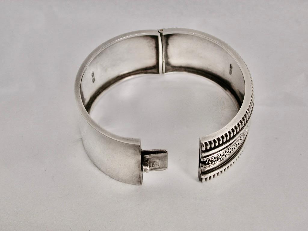 Antique Victorian Silver Bangle Dated Circa 1880 Saunders & Shepherd B'ham For Sale 1