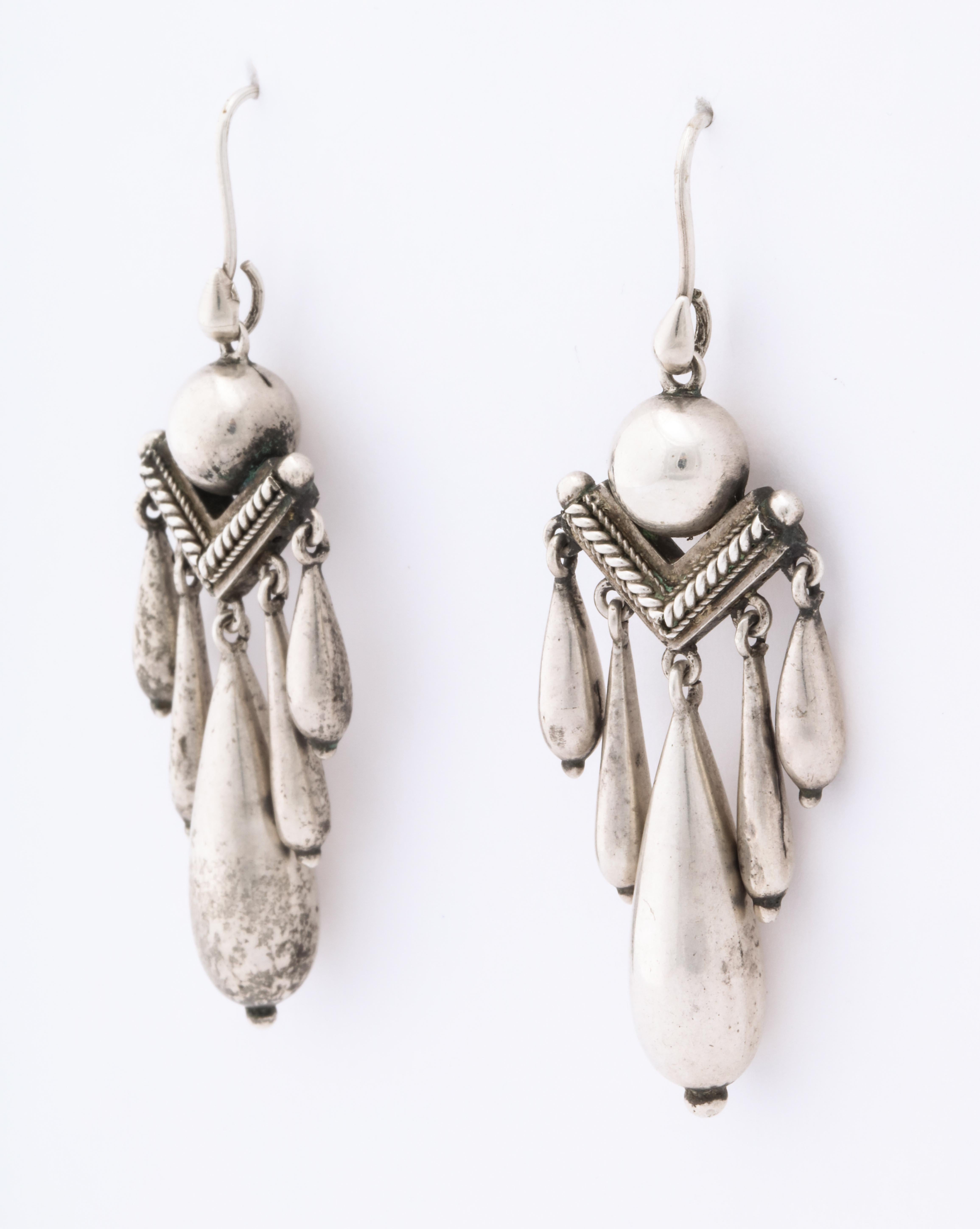 Light in weight Silver Victorian Chandelier Earrings are rare to the market whereas gold earrings are plentiful. I can only surmise loss to be the reason. The same is true of Georgian Silver Earrings and Chains. These earrings were made with a