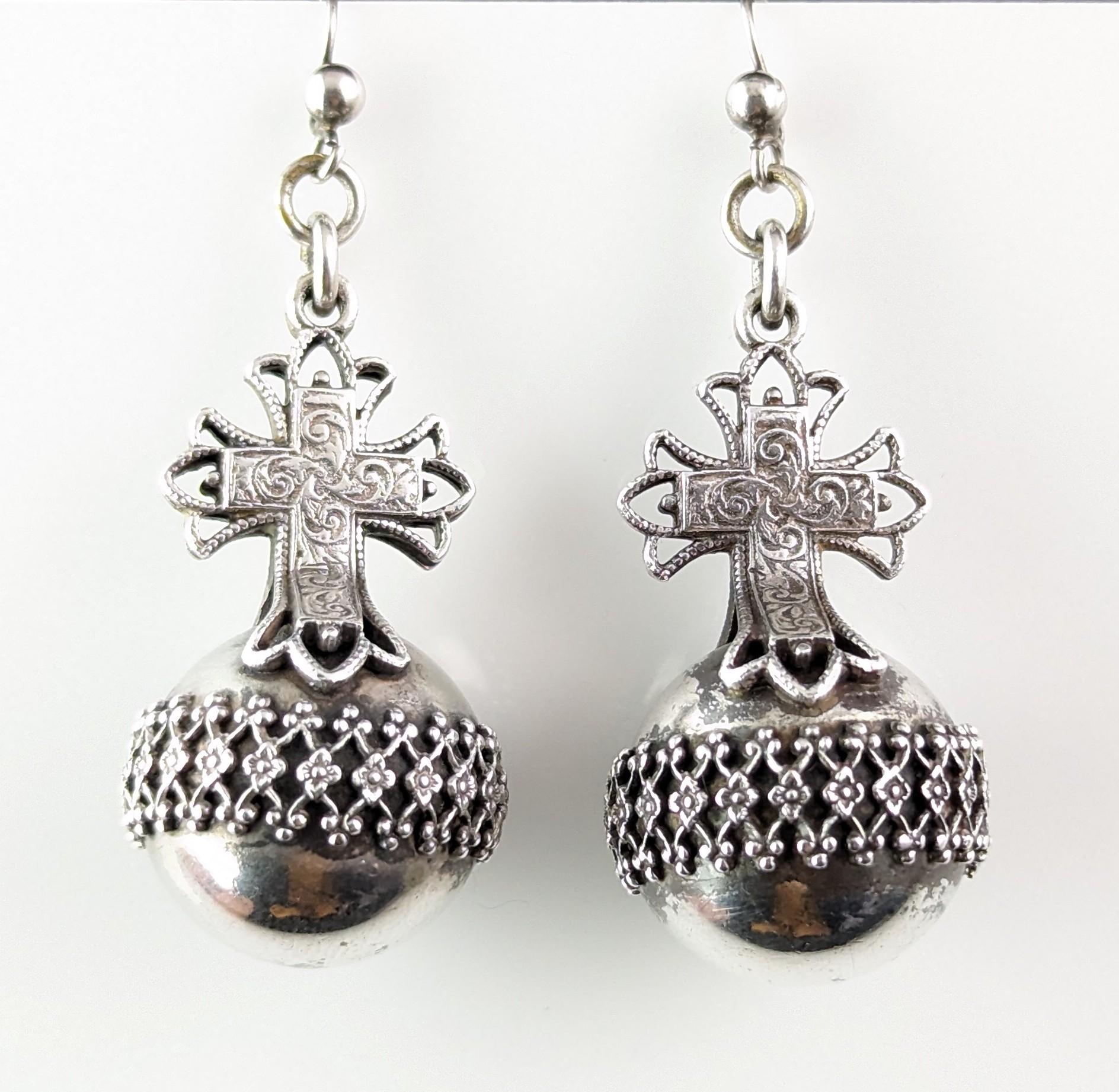 Antique Victorian silver cross and orb earrings, Globus Cruciger  In Good Condition In NEWARK, GB
