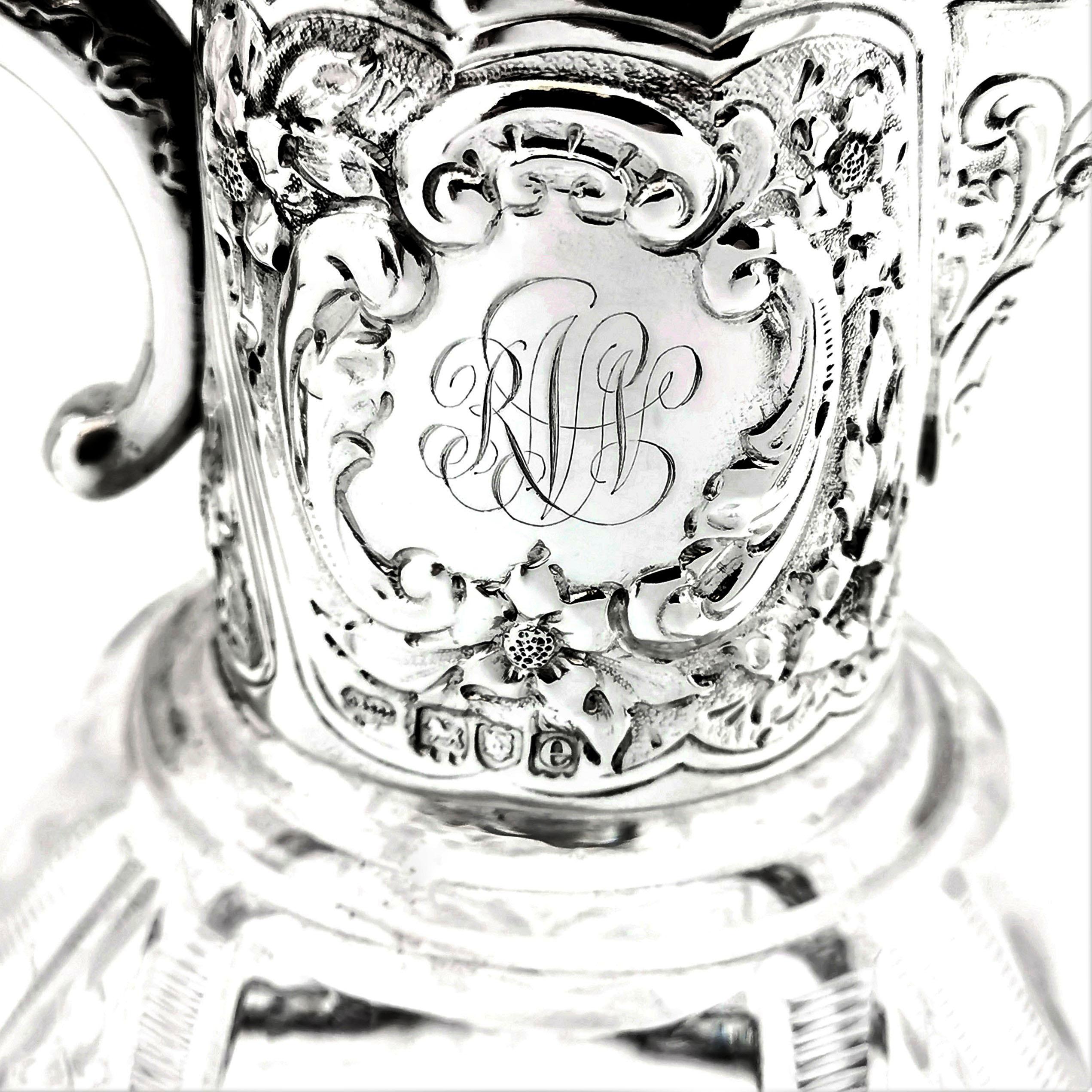 Antique Victorian Silver and Cut Glass Claret Jug / Wine Decanter Ewer, 1900 In Good Condition In London, GB