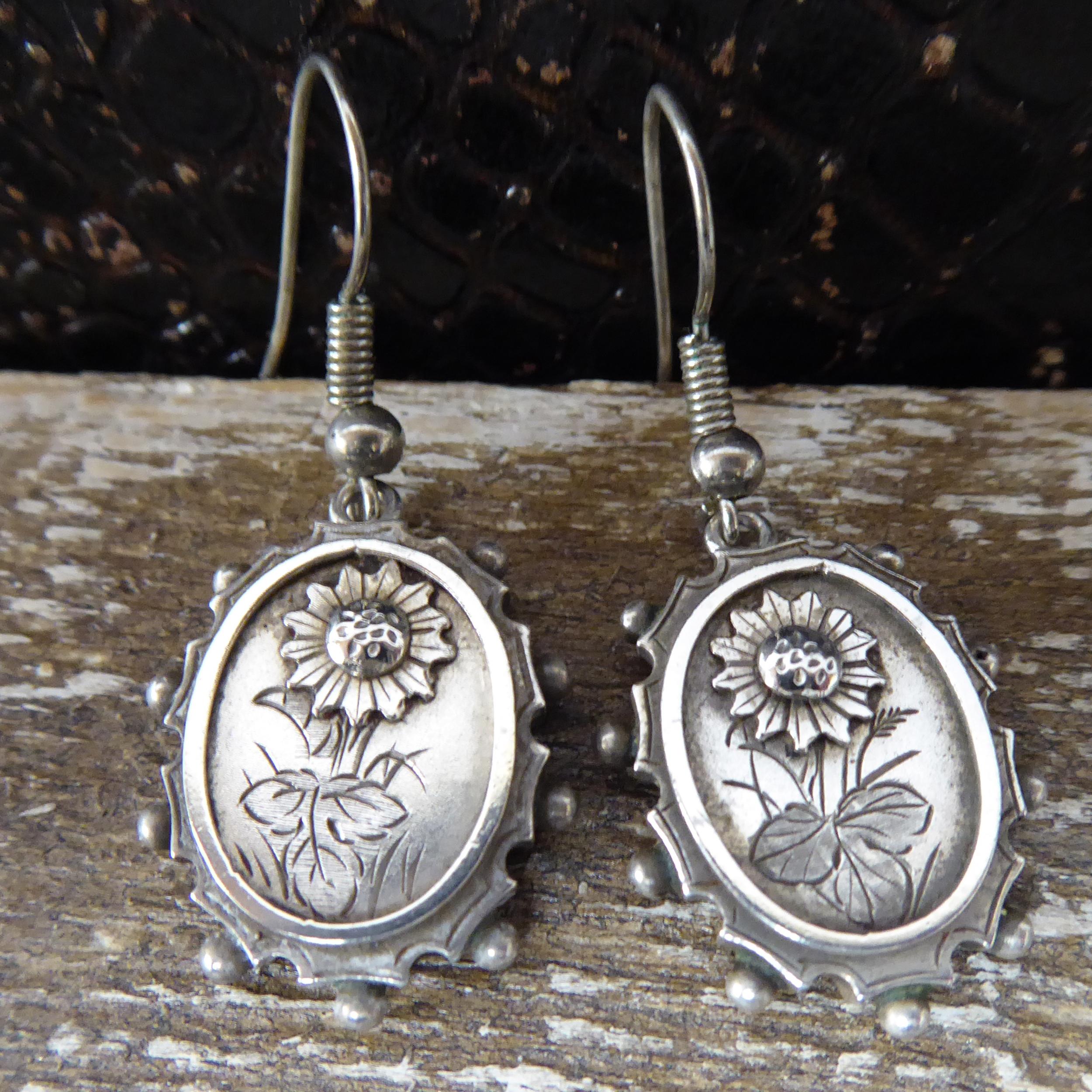 Boucles D'oreilles Anciennes En Argent Massif Style Victorian - Occasion