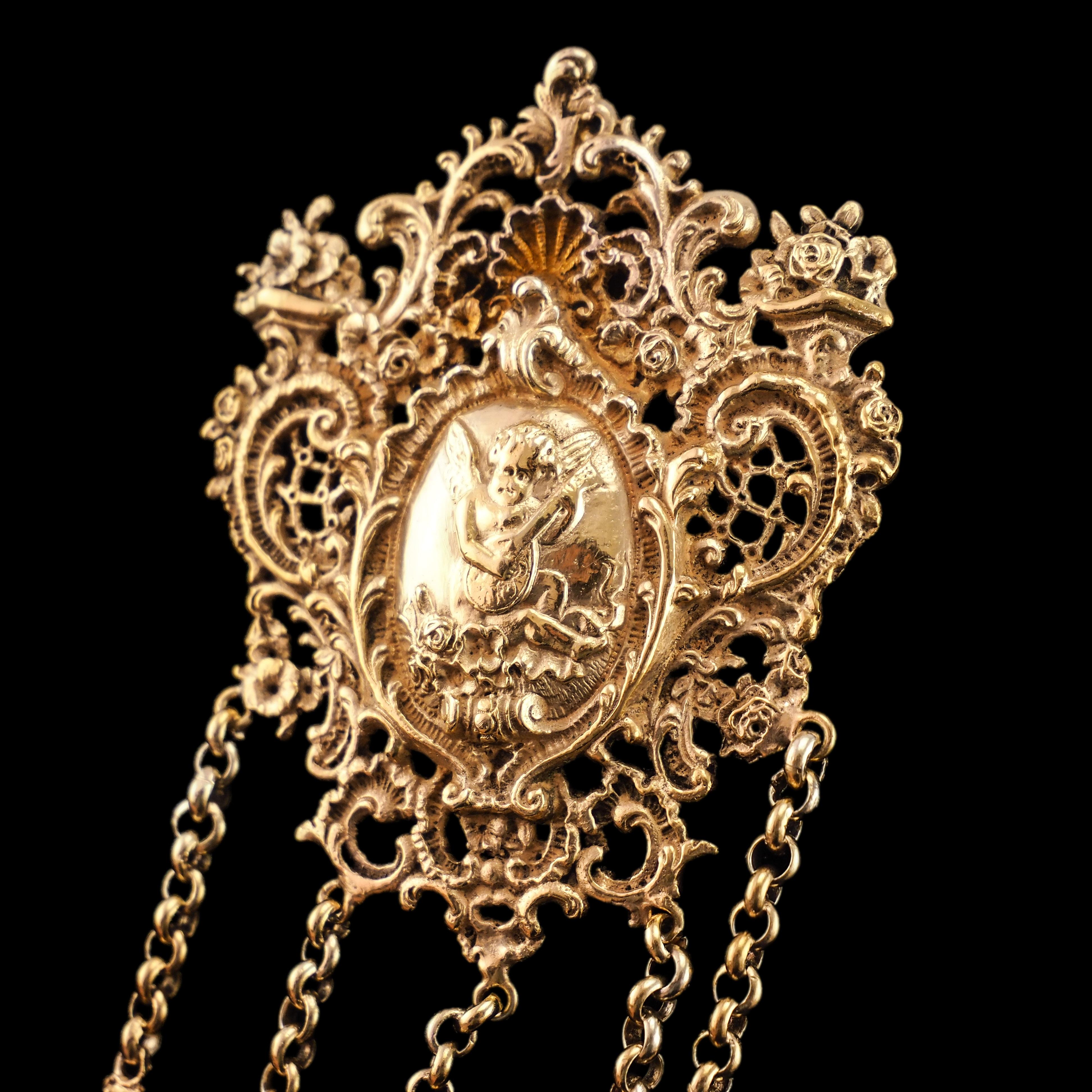 Antique Victorian Silver Gilt Chatelaine Rococo Decorations - c.1860 For Sale 11