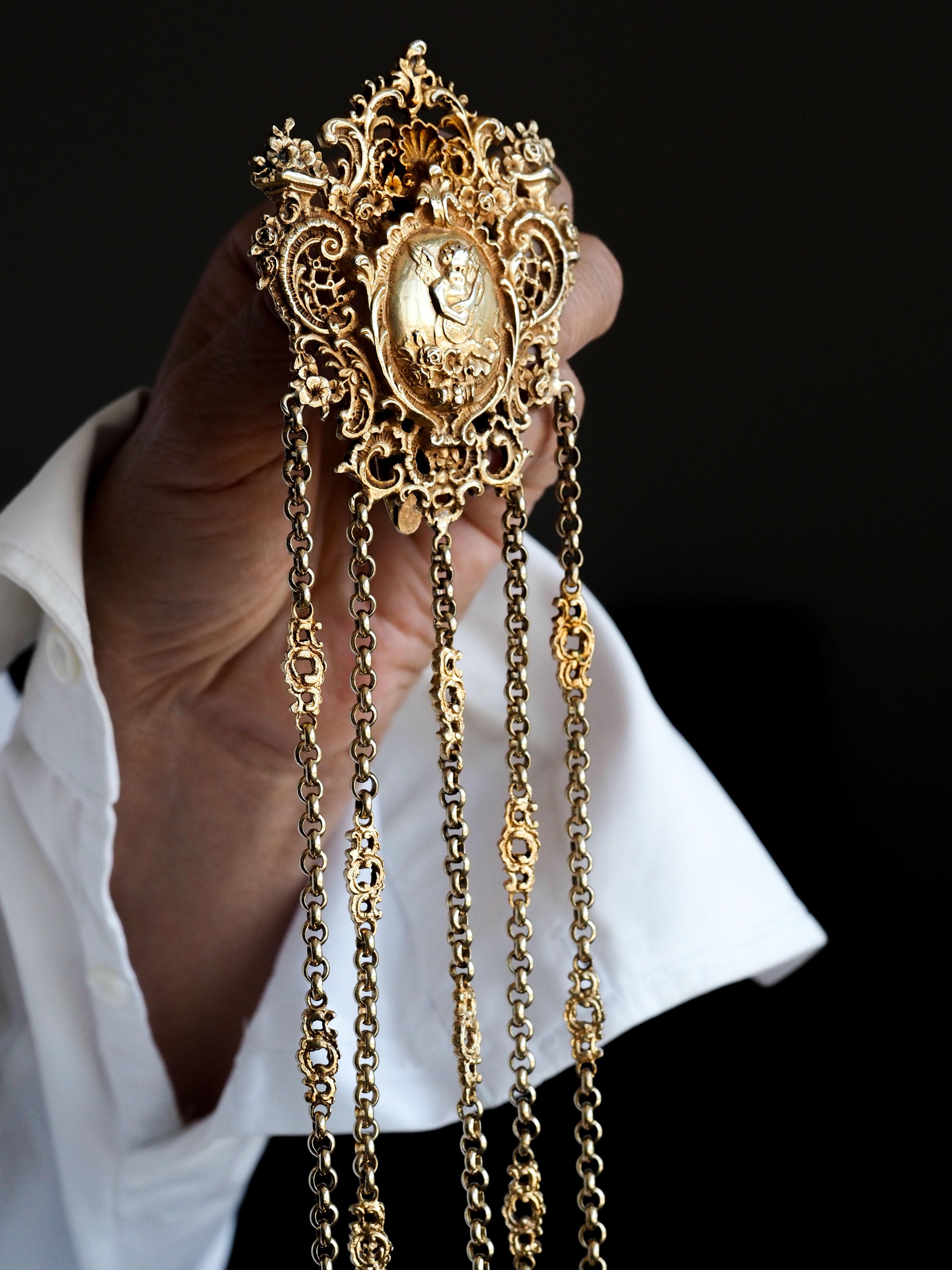 Antique Victorian Silver Gilt Chatelaine Rococo Decorations - c.1860 For Sale 3