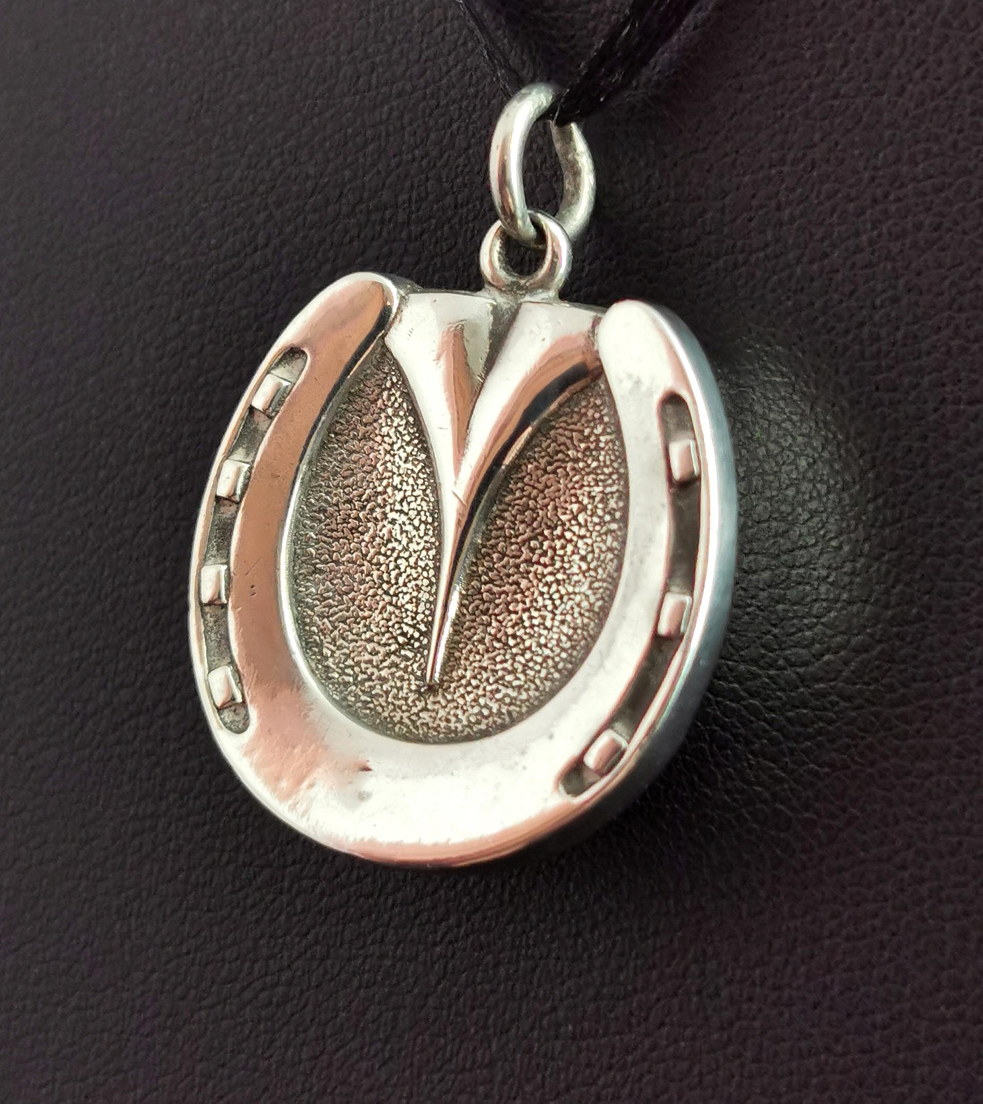 Antique Victorian Silver Horse Hoof Locket Pendant 6