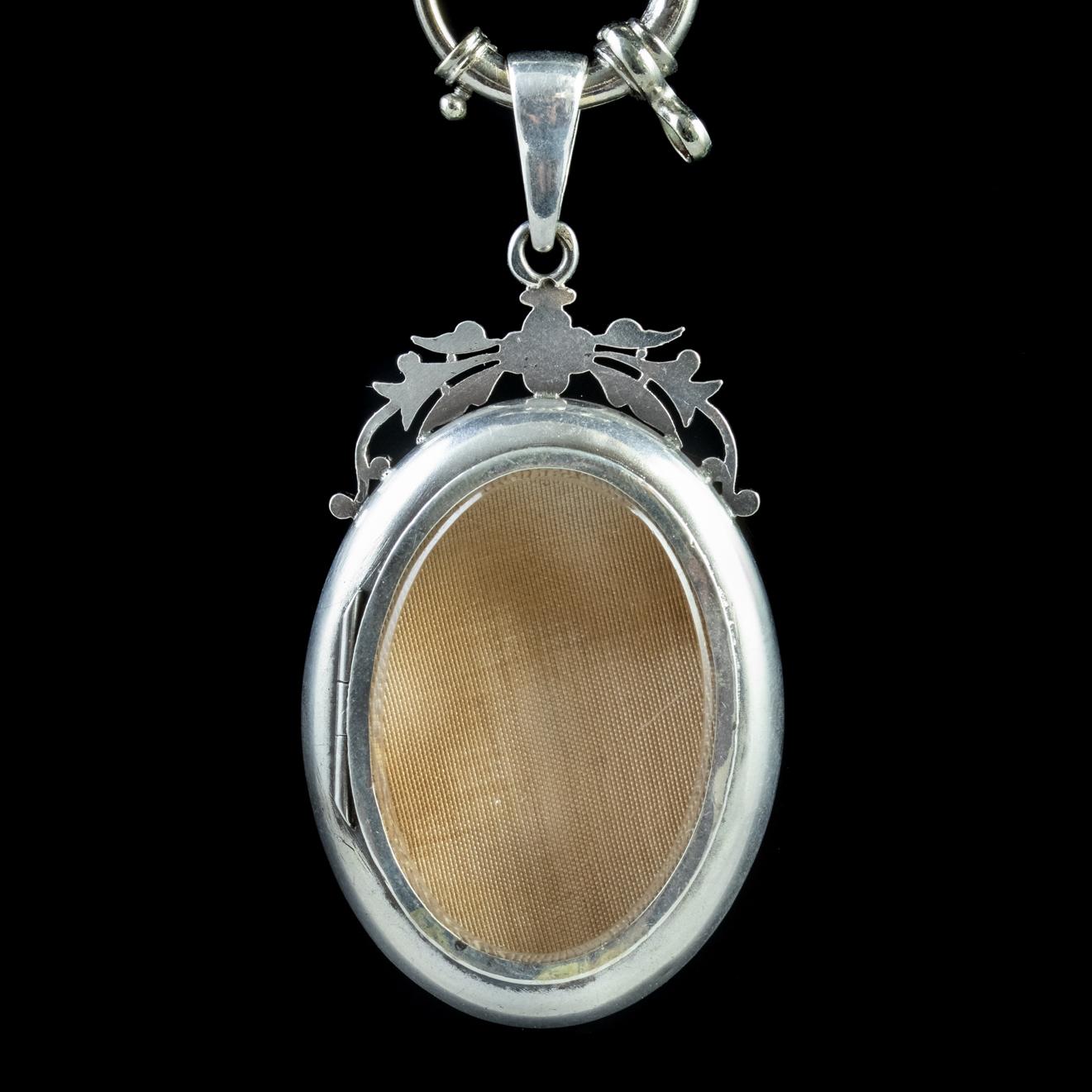 Women's Antique Victorian Silver Locket Collar Necklace, circa 1880 For Sale