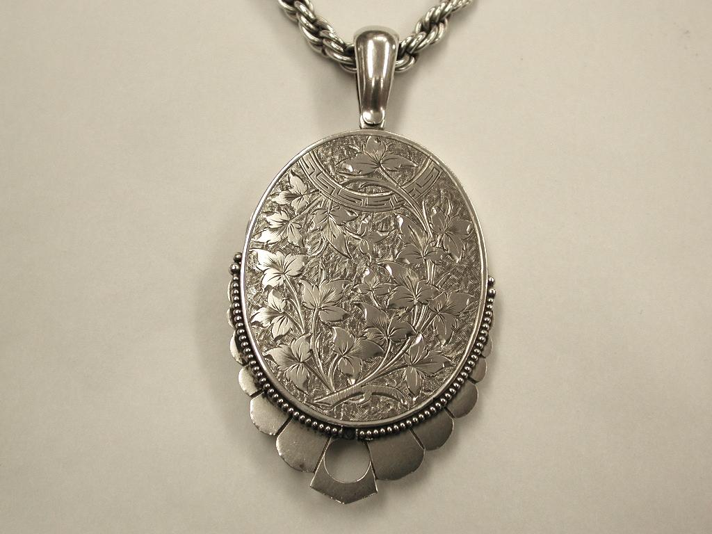 Women's Antique Victorian Silver Locket Dated circa 1880 on Later Silver Rope Chain
