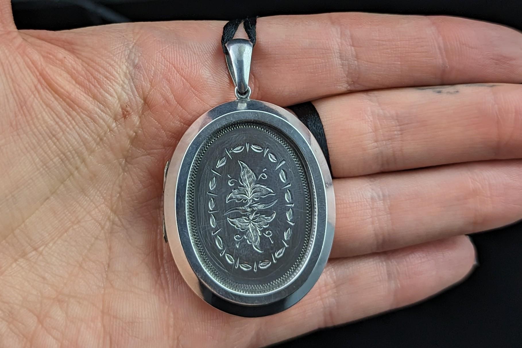 Women's Antique Victorian silver locket pendant, Floral, large  For Sale