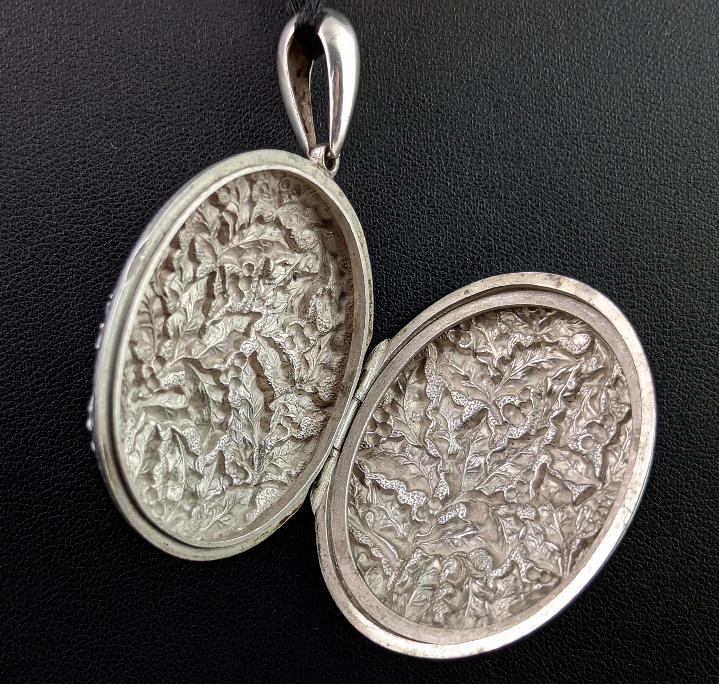 Women's Antique Victorian Silver Locket Pendant, Holly Leaf