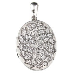 Vintage Victorian silver locket pendant, Leaf engraved, Aesthetic 