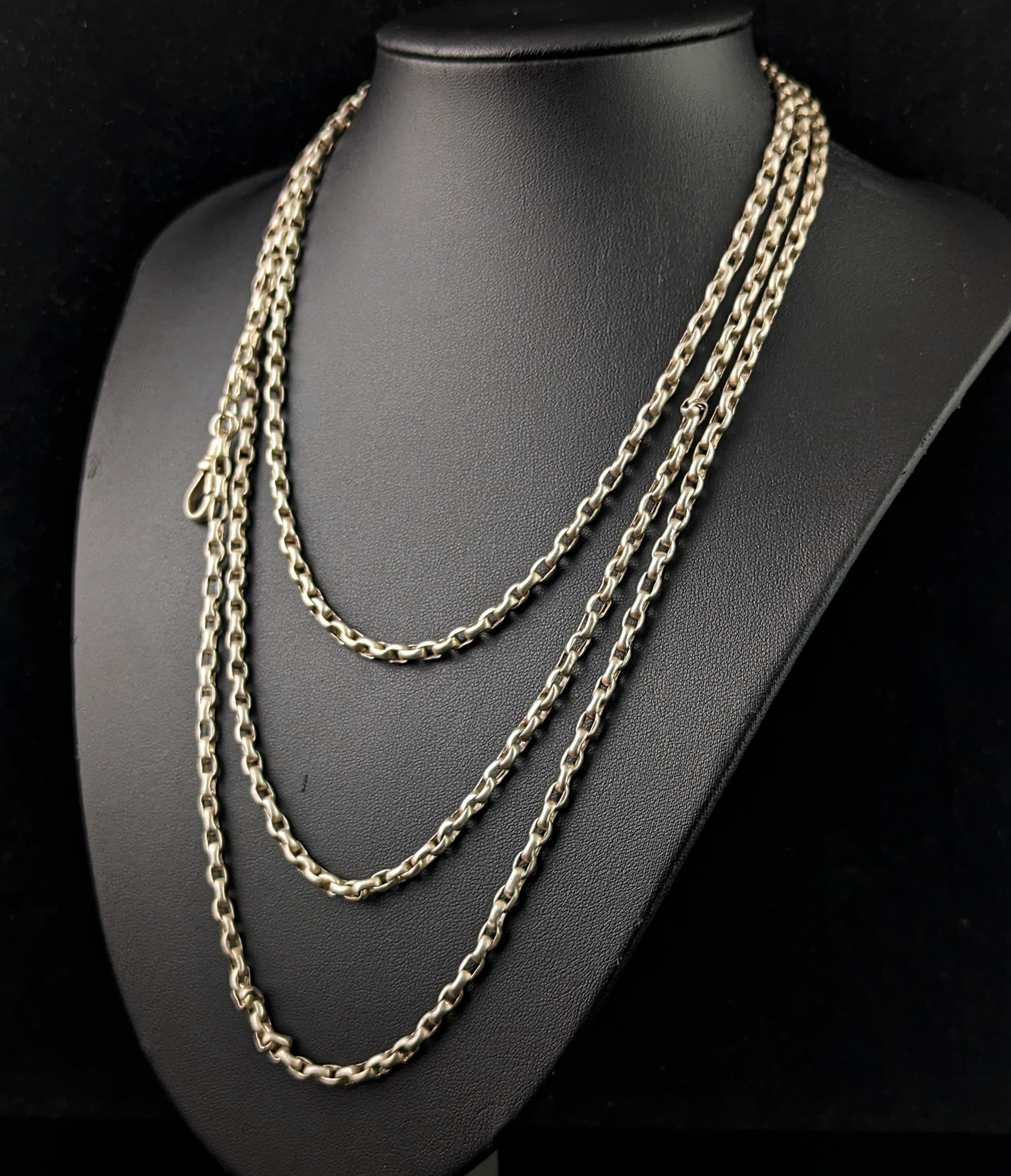 Antique Victorian silver longuard chain necklace, 900 silver  For Sale 4
