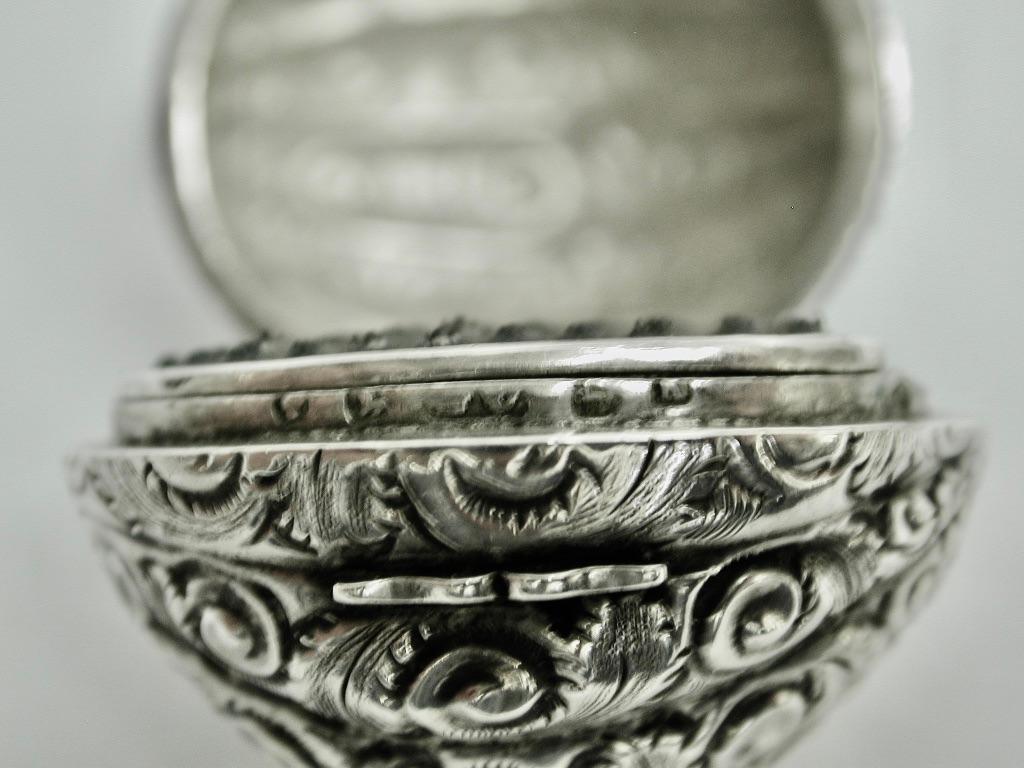 English Antique Victorian Silver Nutmeg Grater Made by George Unite Birmingham 1859 For Sale