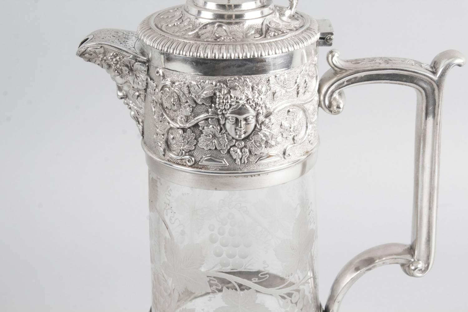 Antique Victorian Silver Plate and Cut Crystal Claret Jug by Elkington & Co In Excellent Condition In London, GB