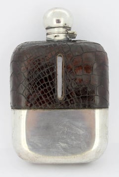 Antique flasque de poche victorienne en argent et cuir par James Dixon & Sons