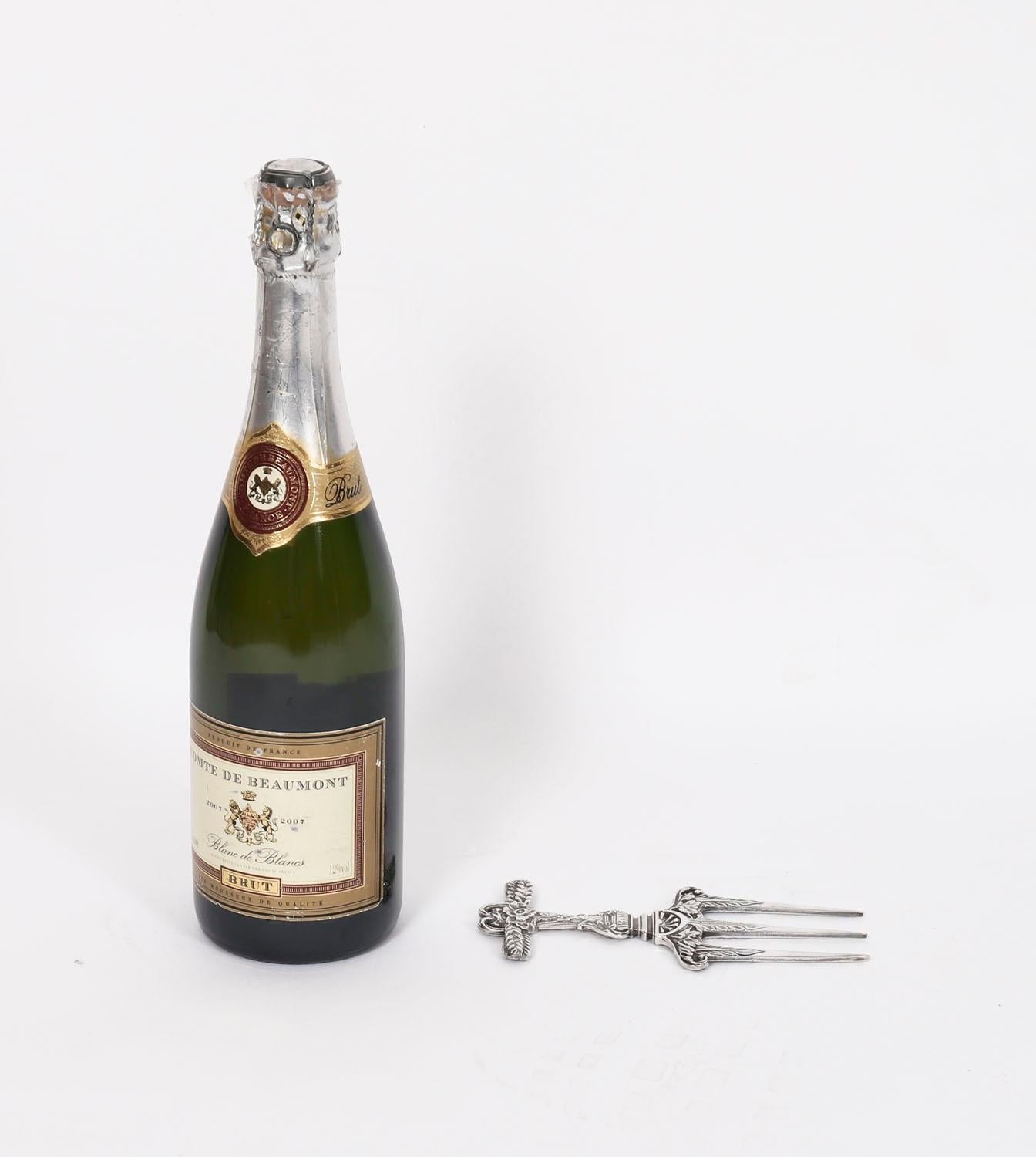 Antike viktorianische Silberplatte Brotgabel CIRCA 1870 im Angebot 4