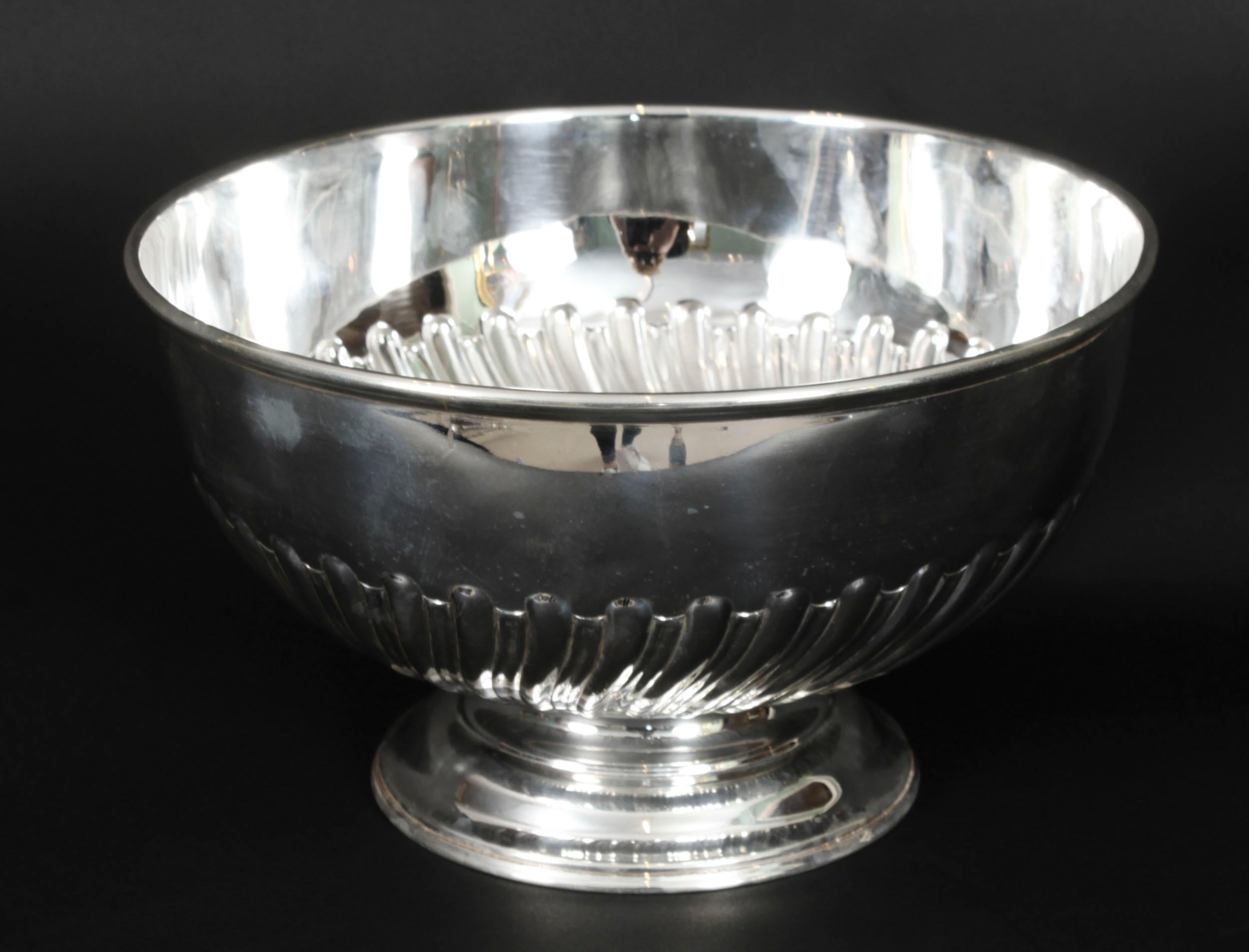 Antique Victorian Silver Plate on Copper Punch Bowl / wine Cooler 19th C For Sale 7