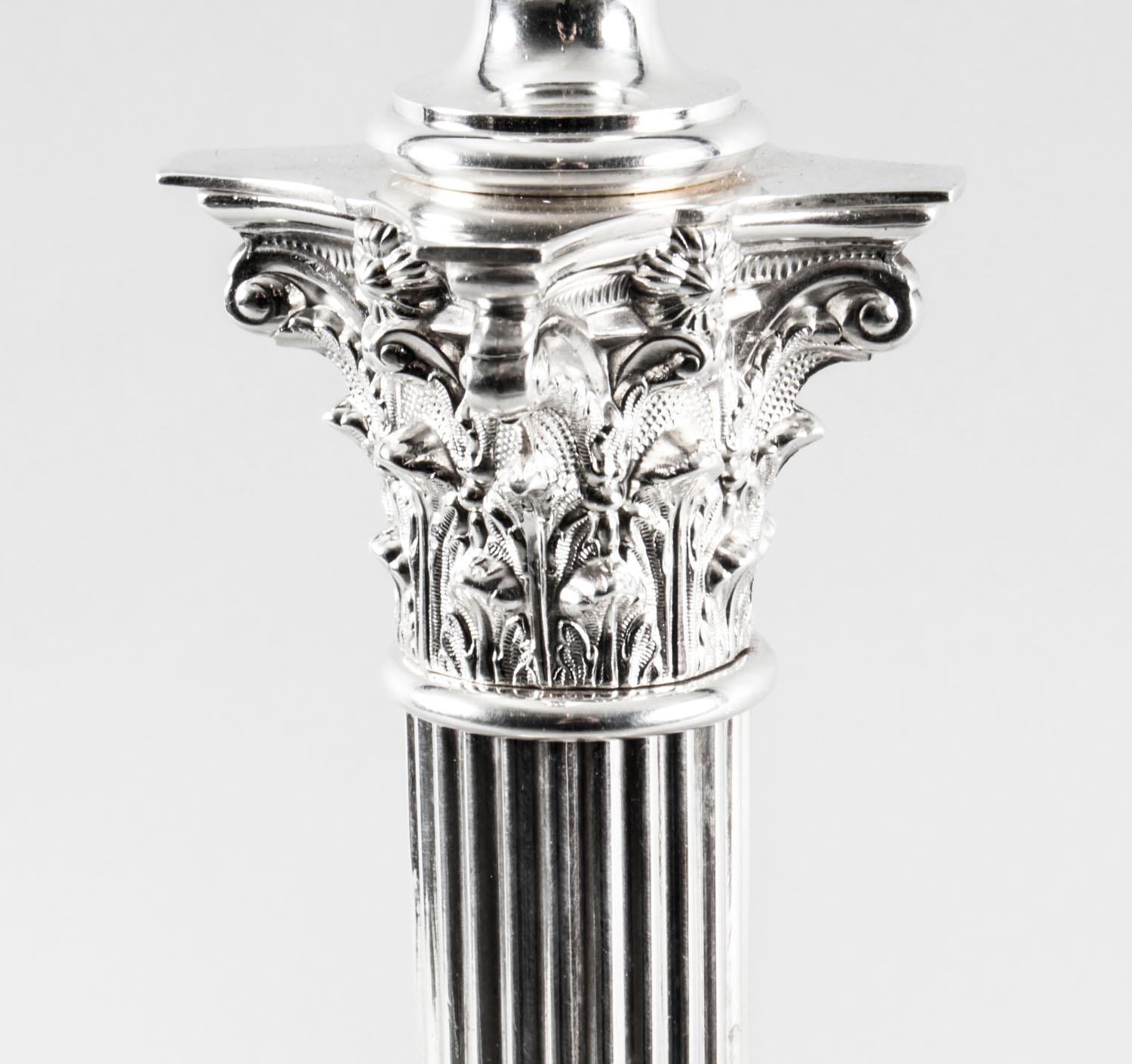 Antique Victorian Silver Plated Corinthian Column Table Lamp, 19th Century In Good Condition In London, GB