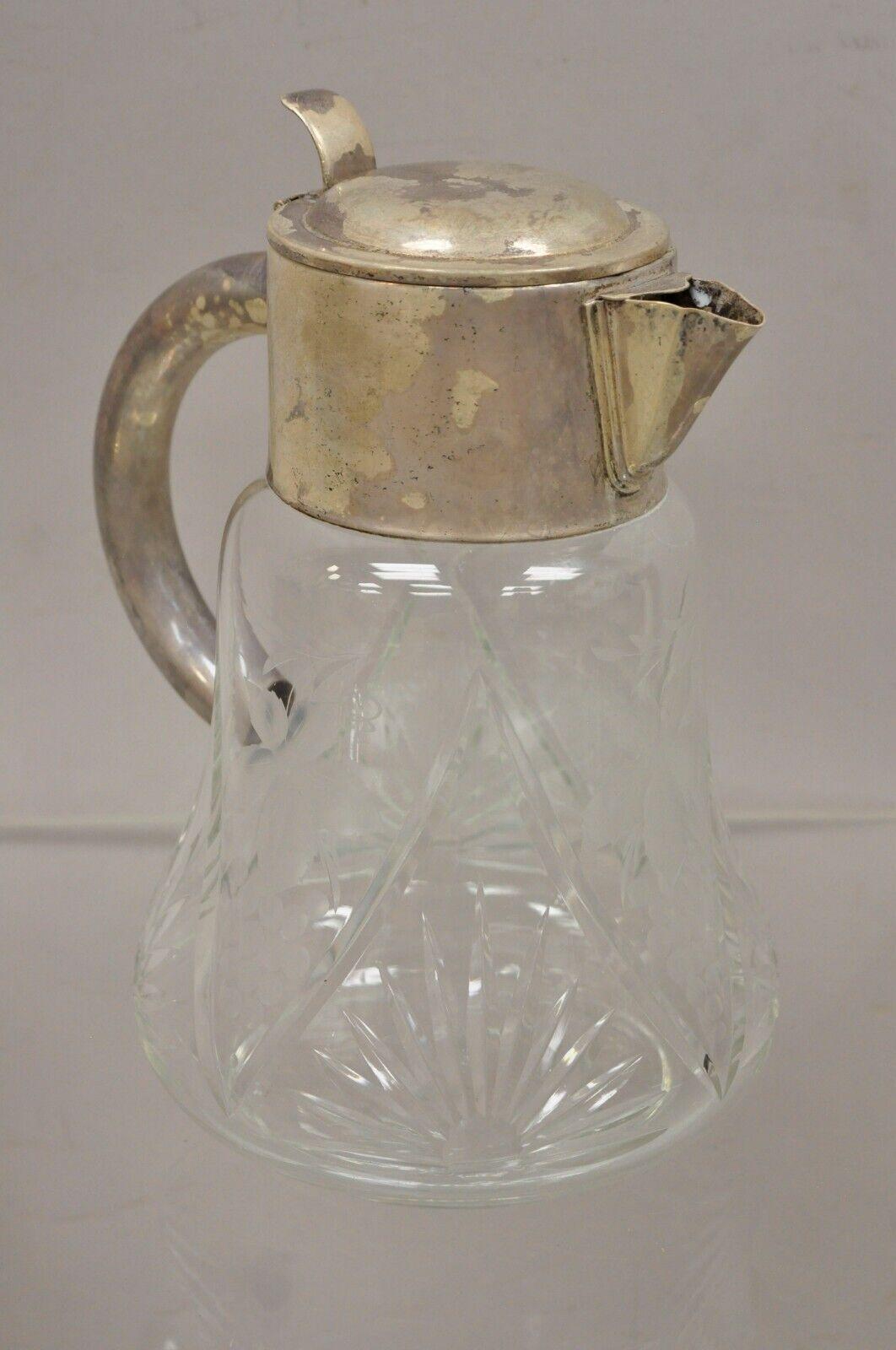 Pichet à eau victorien ancien en verre de cristal taillé plaqué argent en vente 4