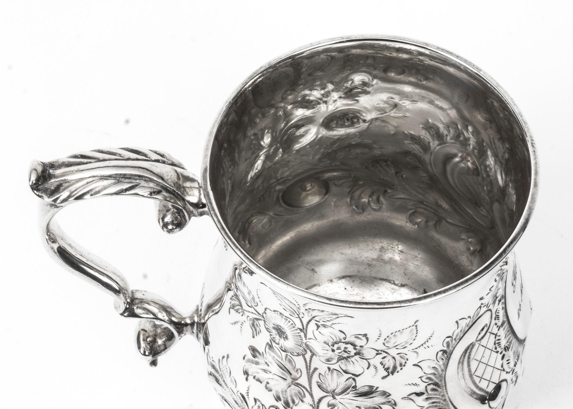 This is a delightful antique Victorian English silver plated engraved and embossed mug, circa 1870 in date.

Condition:
In excellent condition, please see photos for confirmation.

Dimensions in cm:
Height 13 x Width 13 x Depth