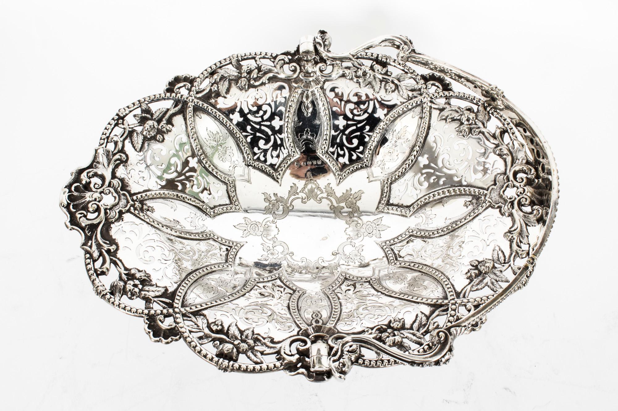 Antique Victorian Silver Plated Fruit Basket Martin Hall 19th Century For Sale 6