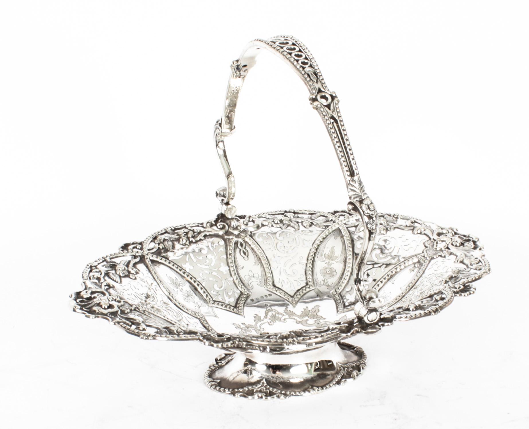 Antique Victorian Silver Plated Fruit Basket Martin Hall 19th Century 10