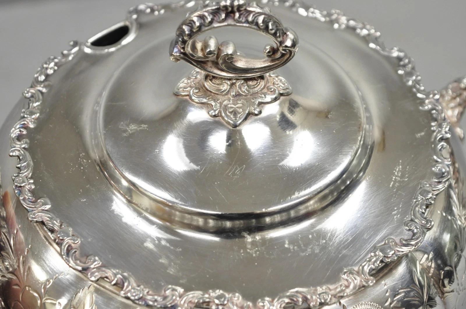 20th Century Antique Victorian Silver Plated Lidded Soup Tureen by Riverton Silver Co. For Sale