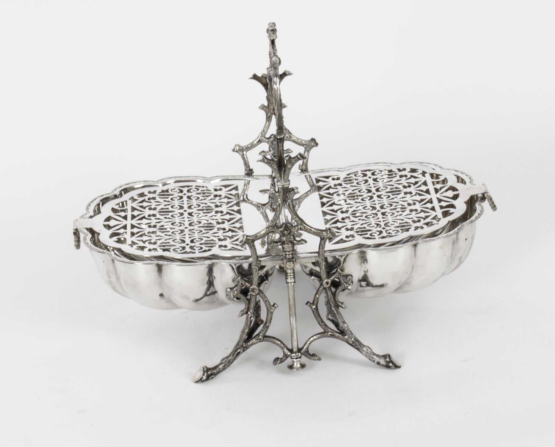 Late 19th Century Antique Victorian Silver Plated Biscuit Box, 19th Century For Sale