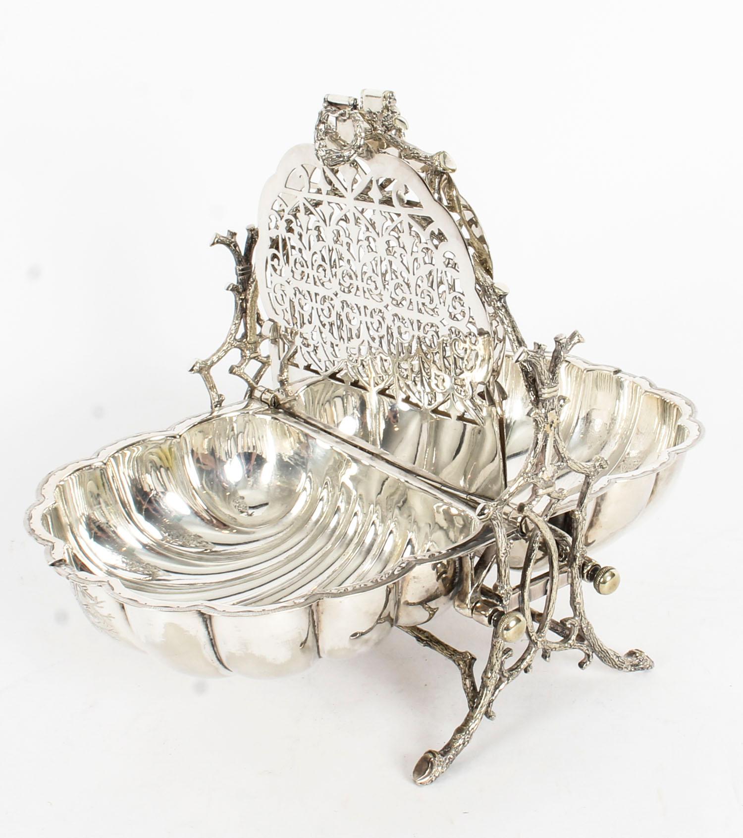 Antigua caja de galletas victoriana bañada en plata Fenton Brothers, siglo XIX Chapado en plata en venta