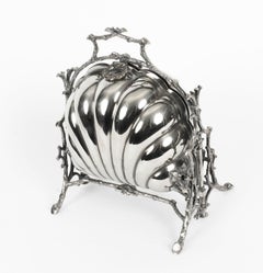 Antica scatola per biscotti pieghevole a conchiglia vittoriana placcata in argento, XIX secolo