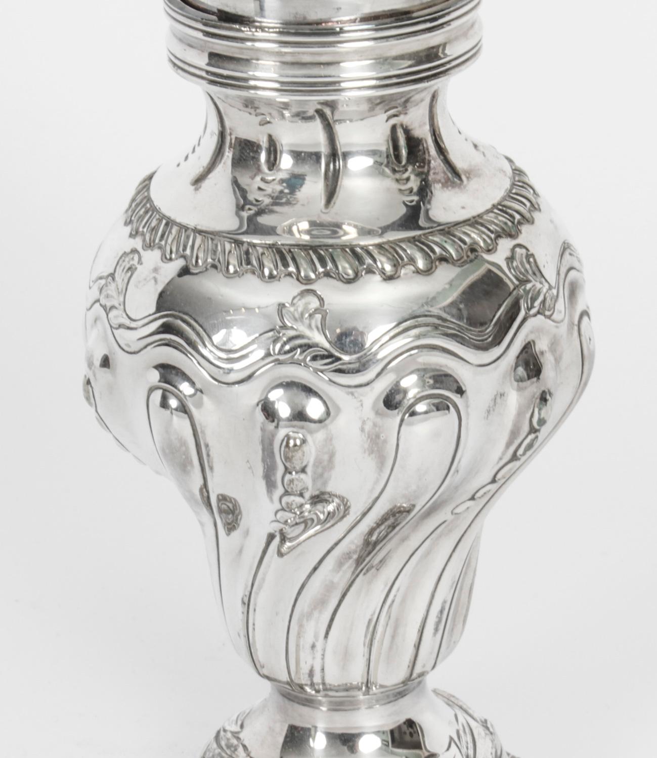 Victorien Sucrier victorien ancien en métal argenté William Batt & Sons 1860, 19ème siècle en vente