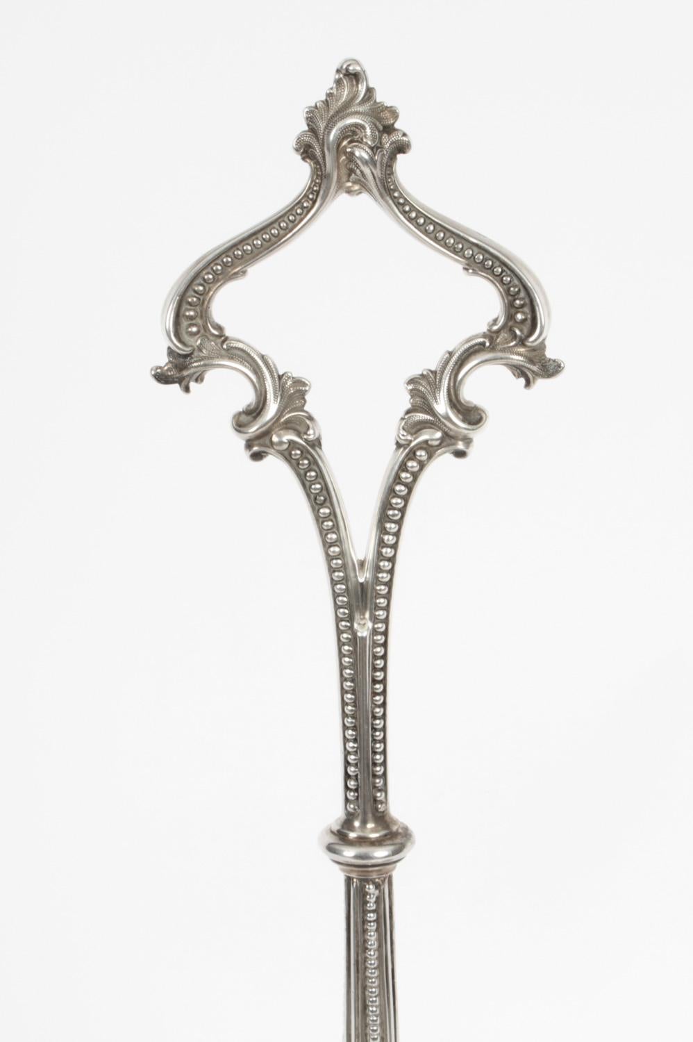Ancien support de carafe victorien à trois carafes en métal argenté en tant que Tantale 19ème siècle 3