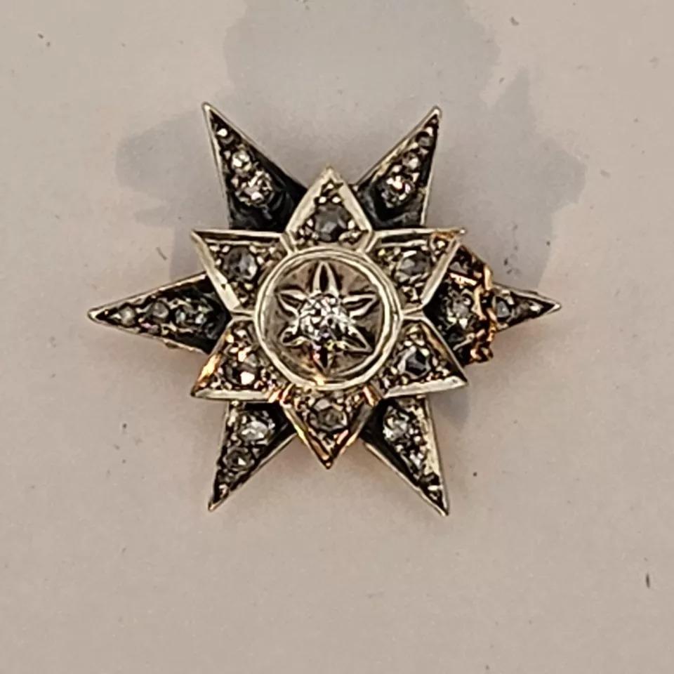 Antiguo broche victoriano de plata engastada, con estrella de diamantes talla antigua en Bueno estado para la venta en Kenley surrey, GB