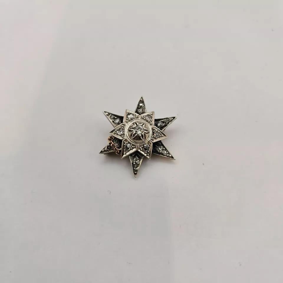 Antiguo broche victoriano de plata engastada, con estrella de diamantes talla antigua en venta 4