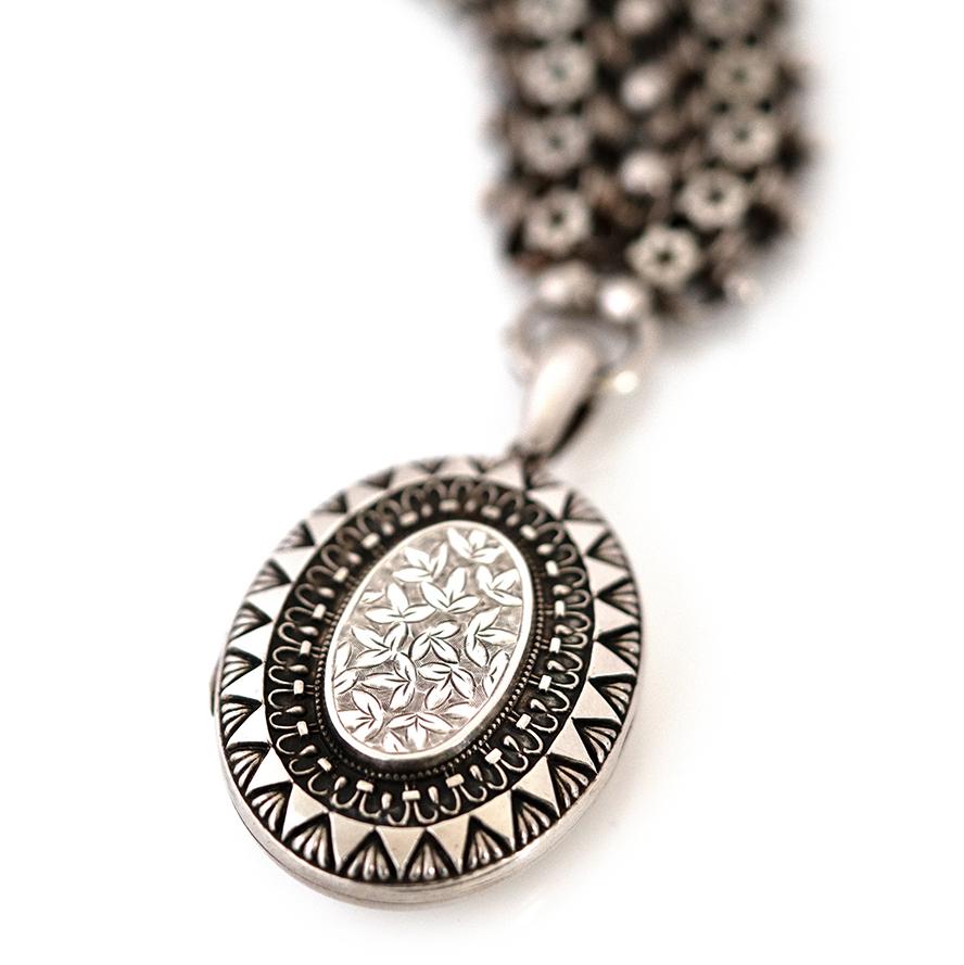 Women's Antique Victorian Silver Star Ivy Locket and Collar Necklace