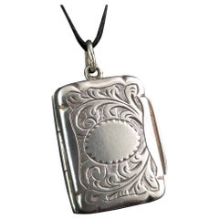 Antique Victorian silver vinaigrette pendant