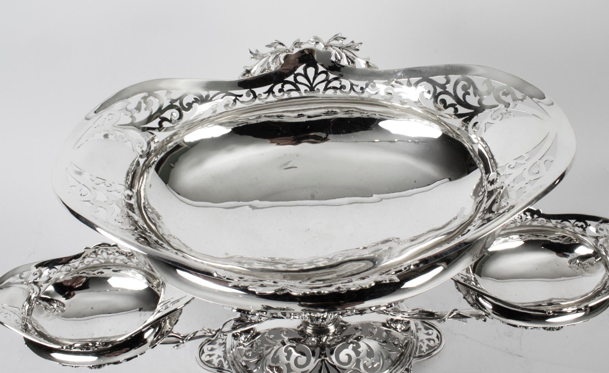 Antique Victorian Silverplate Centrepiece Mappin & Webb 1880 19th Century For Sale 2
